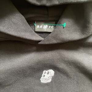 Bored Ape Yacht Club - BAYC "Small Skull" Hoodie - MEDIUM